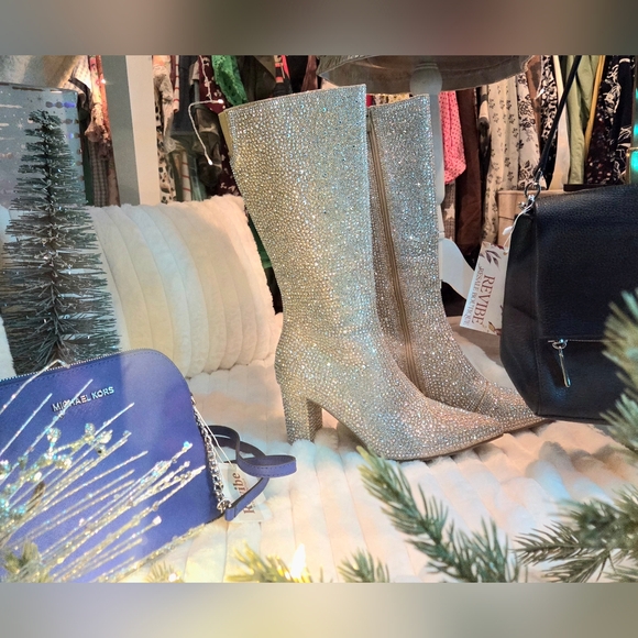 Forever Iceberg Rhinestone Block Heel Knee High Boots Size 8.5 - Picture 3 of 3